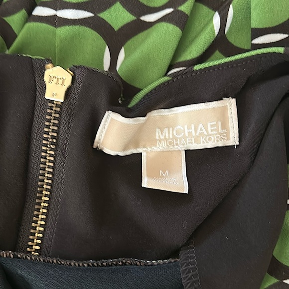 Michael Kors Retro Green/Black Circle Pattern Long Sleeve Dress **Size M** 🌺🌺 - Picture 4 of 4